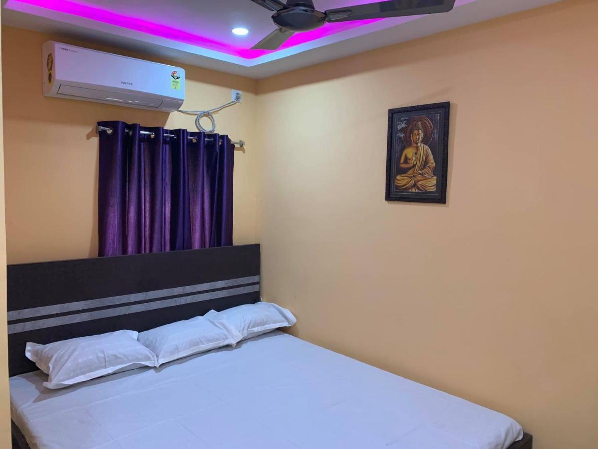 New Ananda Niketan Lodge Колката Екстериор снимка